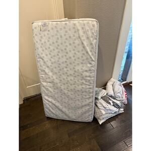 LOCAL PICKUP ONLY –NOT FOR SHIPPING Simmons Two Sided Crib Mattress with Bedding
